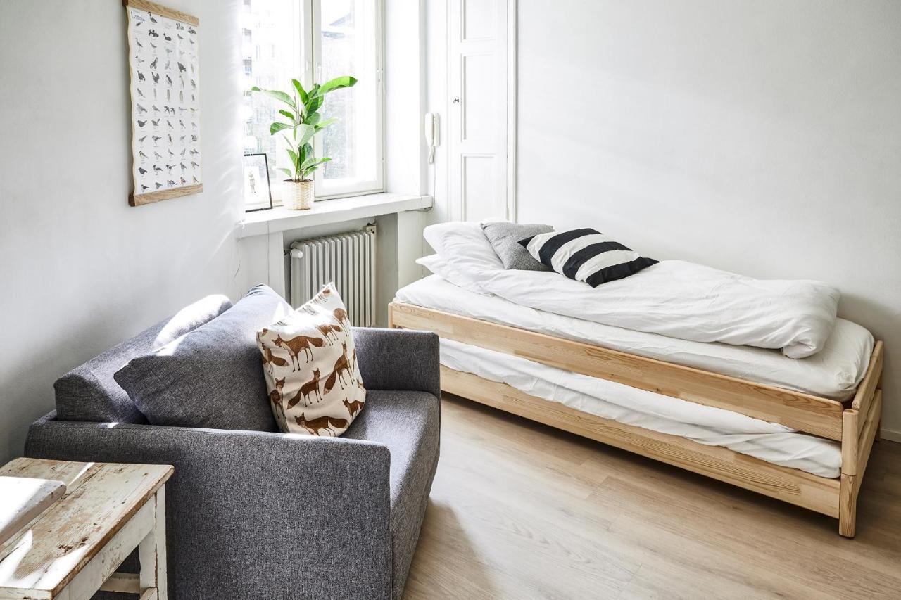 Small Studio Apartment Nearby City Centre ヘルシンキ エクステリア 写真